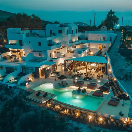 Divino Caldera Hotel Akrotírion